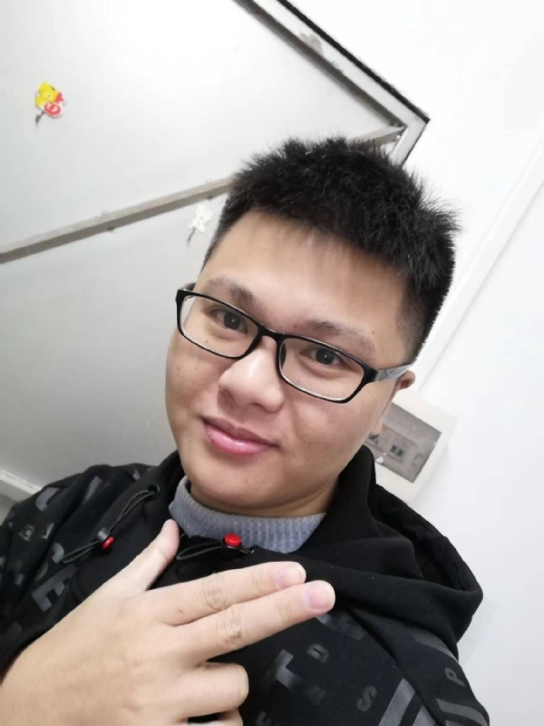 小小梦执的第一张照片--南充相亲服务中心