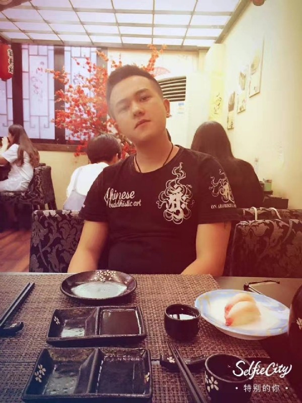 夏天的第四张照片--南充相亲服务中心