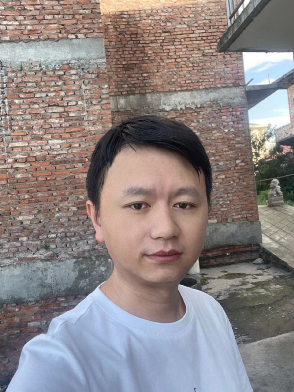 行人的第一张照片--南充相亲服务中心