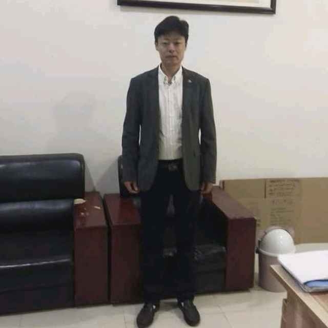 蓝天白云的第一张照片--南充相亲服务中心