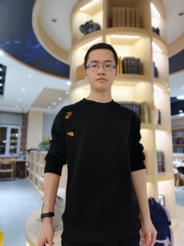 轩墨的第一张照片--南充相亲服务中心