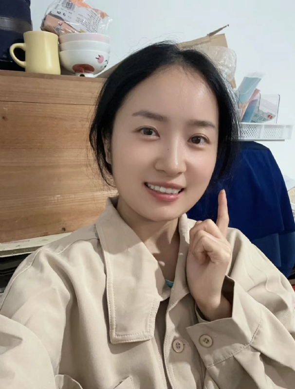 多喝热水的第一张照片--南充相亲服务中心