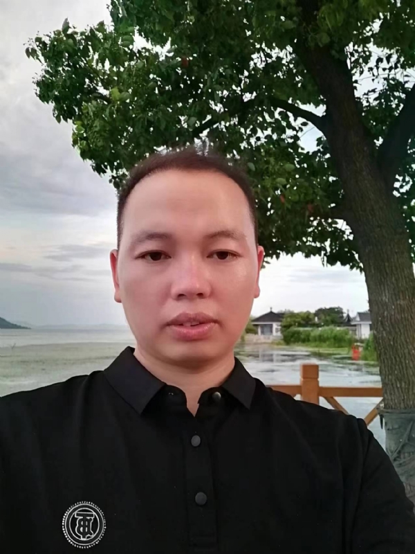 一起说晚安的第一张照片--南充相亲服务中心