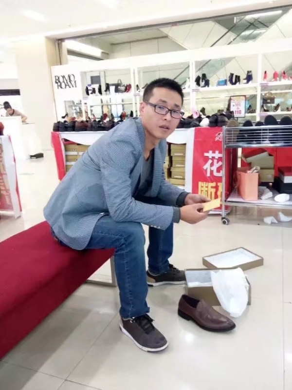 借我你的手的第一张照片--南充相亲服务中心