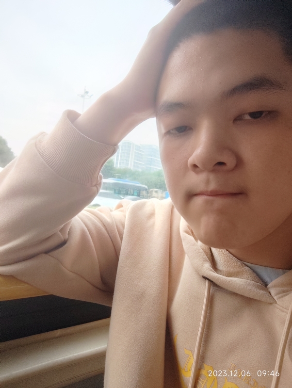 孤独的狼的第一张照片--南充相亲服务中心