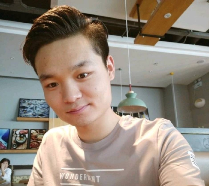 裴海洋的第一张照片--南充相亲服务中心