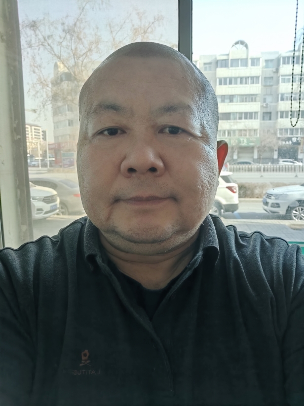 穆萨的第一张照片--南充相亲服务中心