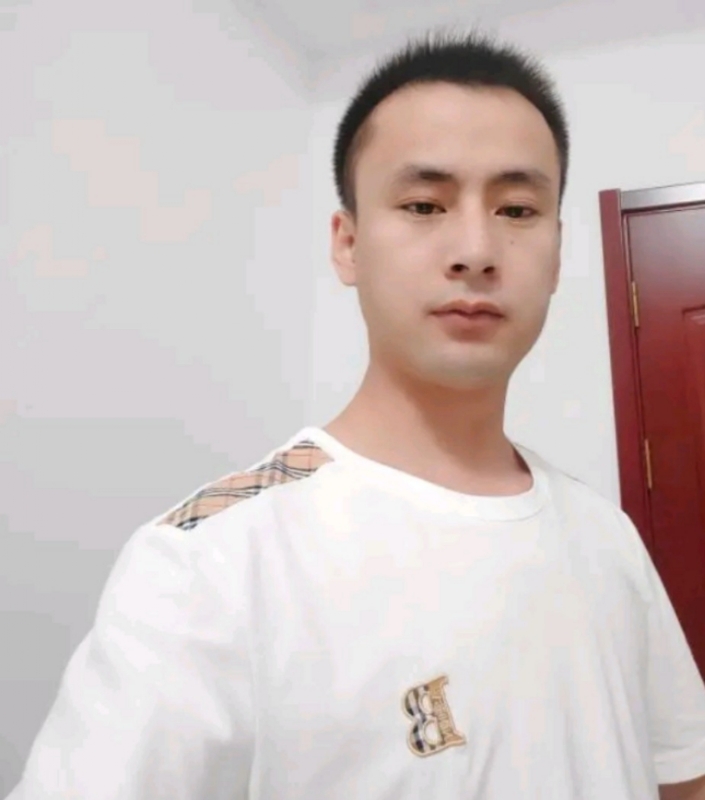 海阔天空的第一张照片--南充相亲服务中心