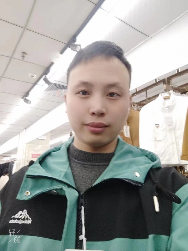 王琦的第一张照片--南充相亲服务中心