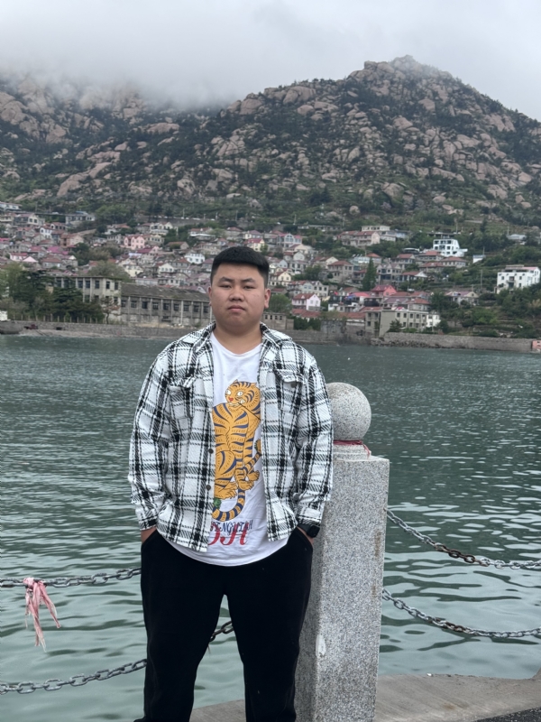 谨慎的第一张照片--南充相亲服务中心