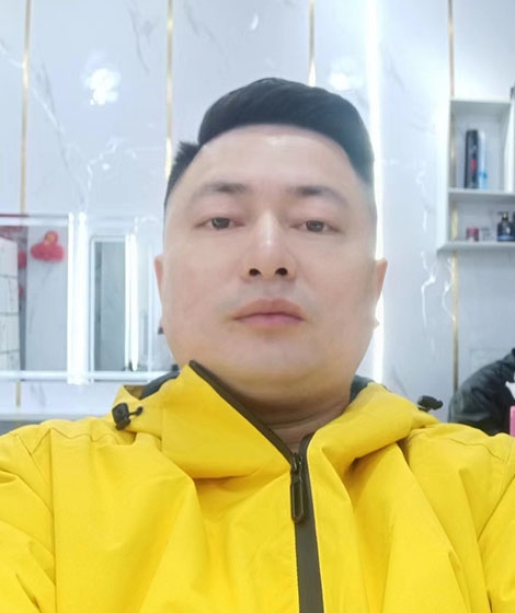 曾哥的第一张照片--南充相亲服务中心