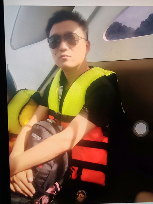 座看烟霞散的第一张照片--南充相亲服务中心