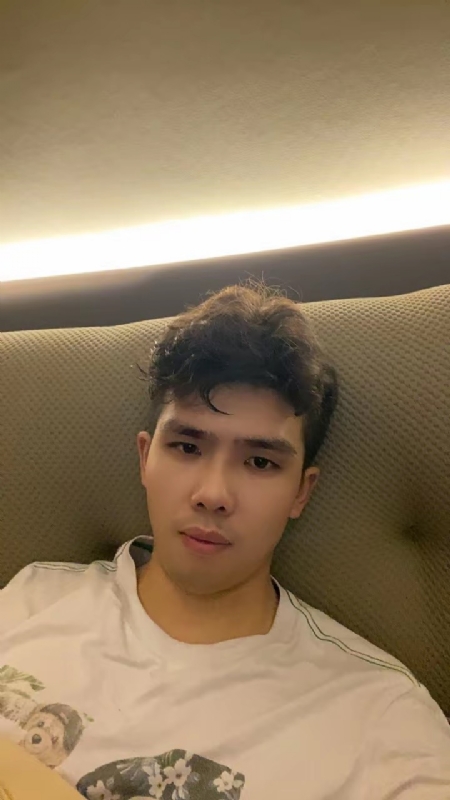 阿龙设计师的第一张照片--南充相亲服务中心