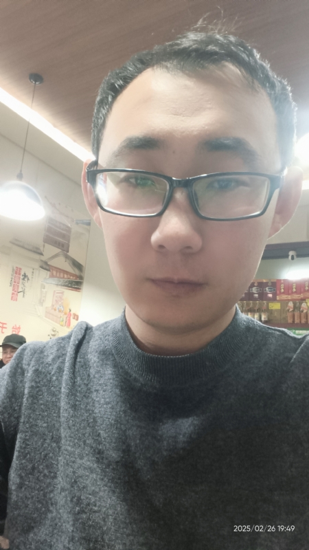 黑黑一笑的第一张照片--南充相亲服务中心