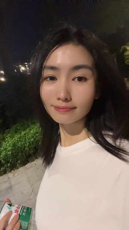 pan的第一张照片--南充相亲服务中心
