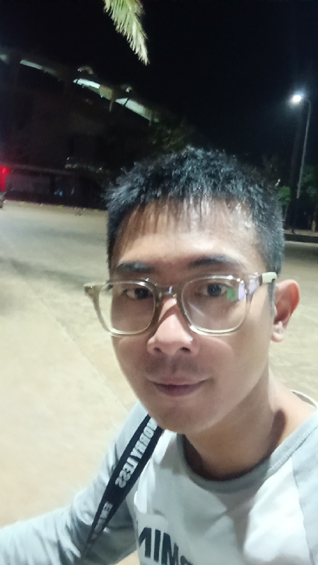 龙龙的第二张照片--南充相亲服务中心