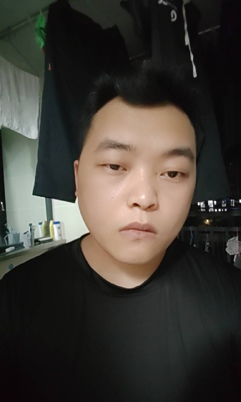 pu往事随风的第一张照片--南充相亲服务中心