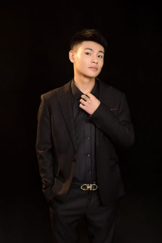 刘小船的第一张照片--南充相亲服务中心