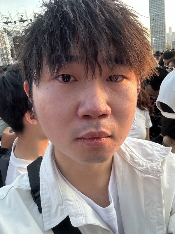 会修电脑的小杨的第一张照片--南充相亲服务中心
