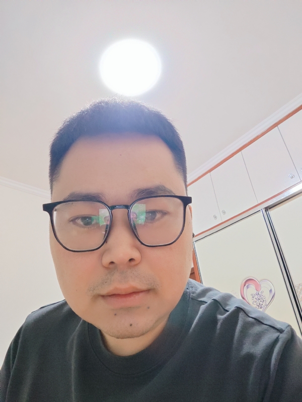 路飞的第一张照片--南充相亲服务中心