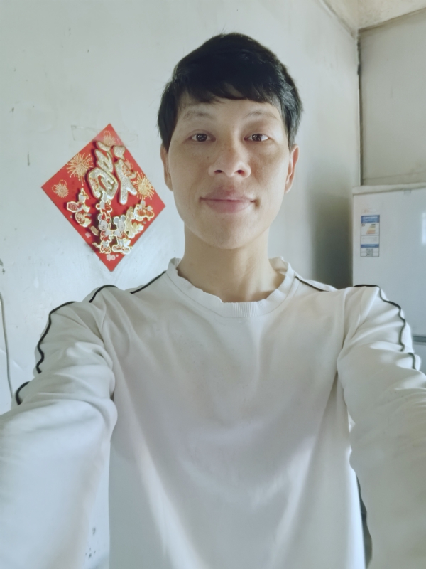 夏风微凉的第一张照片--南充相亲服务中心