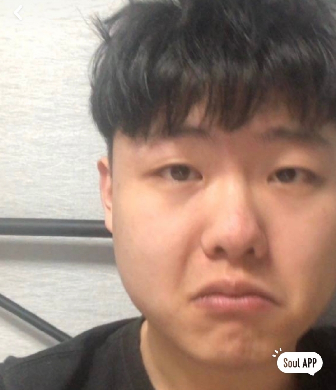 方方正正的第二张照片--南充相亲服务中心