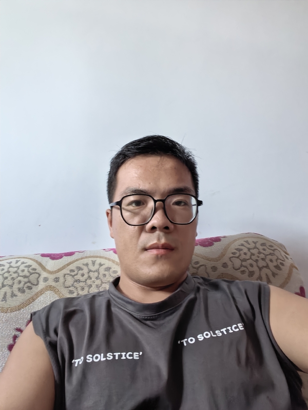 卫TF的第三张照片--南充相亲服务中心