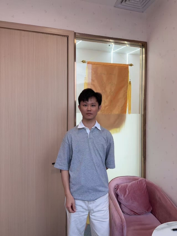 小叶子的第一张照片--南充相亲服务中心