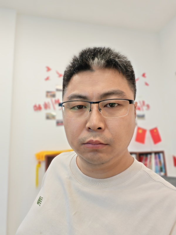 苦海寻舟的第一张照片--南充相亲服务中心