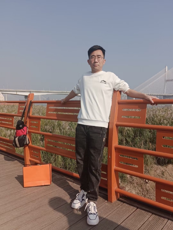 黑白的第一张照片--南充相亲服务中心