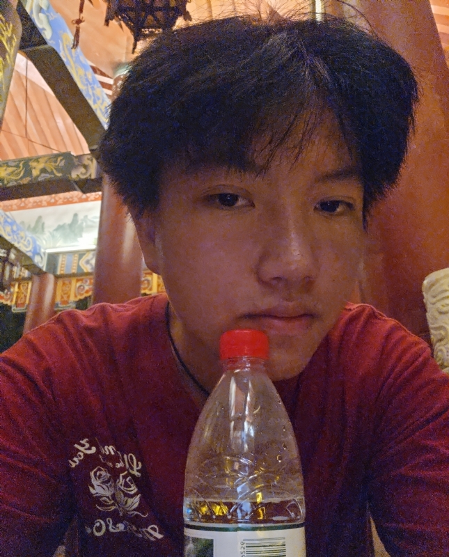 雨豫余的第一张照片--南充相亲服务中心