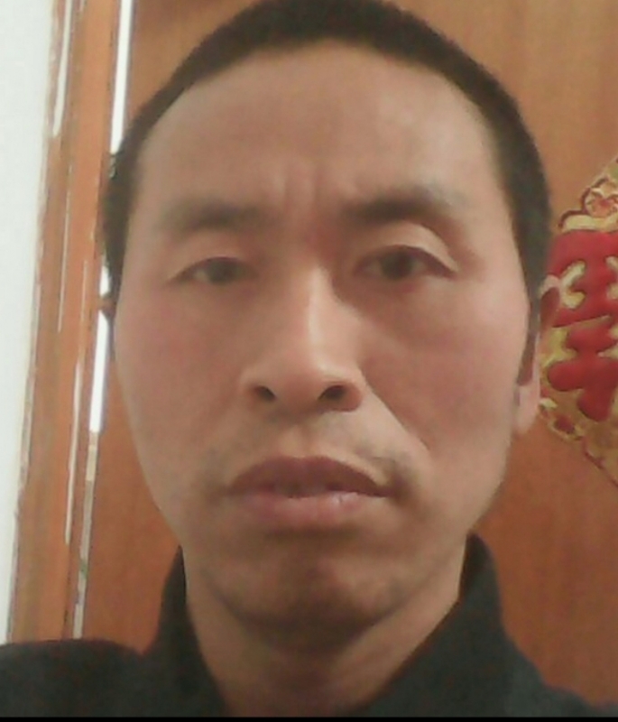 山的第一张照片--南充相亲服务中心