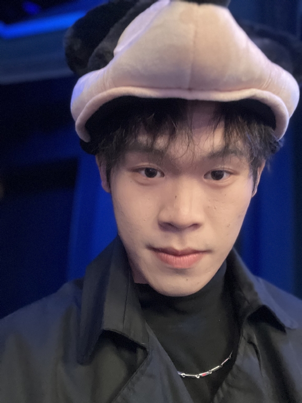 自律的杰的第一张照片--南充相亲服务中心