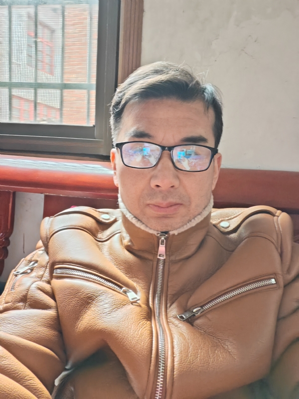 弹簧的第一张照片--南充相亲服务中心