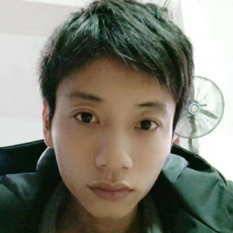 发呆的第一张照片--南充相亲服务中心