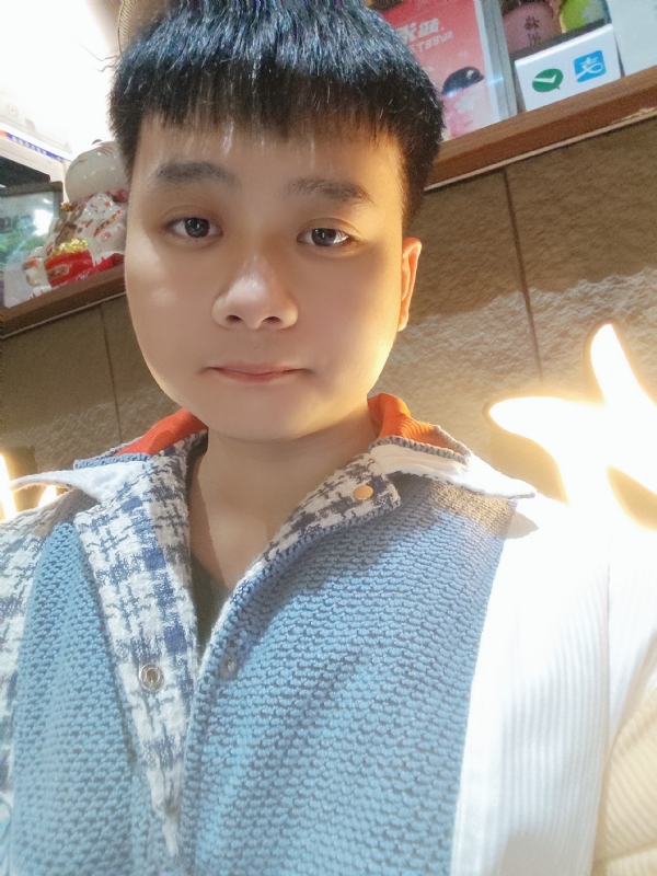 侯侯的第一张照片--南充相亲服务中心