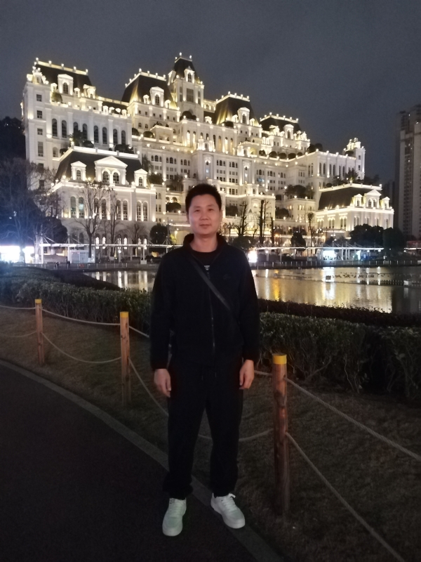 另一半的她的第三张照片--南充相亲服务中心