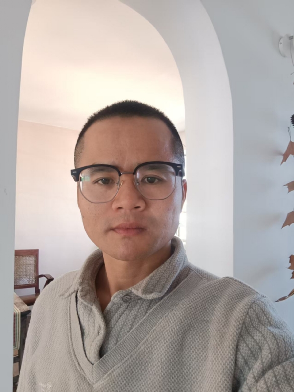 戴戴的第二张照片--南充相亲服务中心