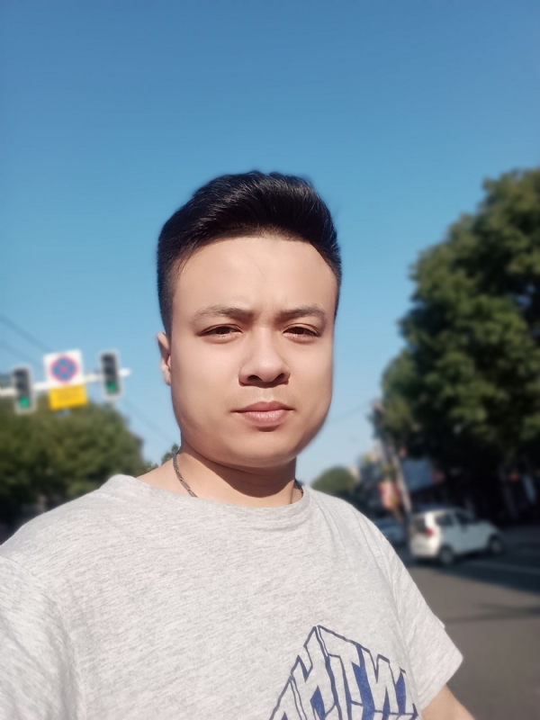 简简单单的第二张照片--南充相亲服务中心