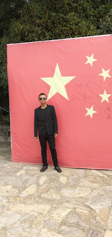 奔腾的小乌鸦的第一张照片--南充相亲服务中心