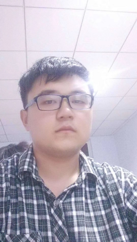 颜色不一样的黄的第一张照片--南充相亲服务中心