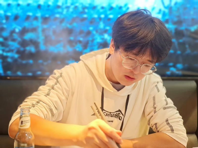 倾尽的第二张照片--南充相亲服务中心