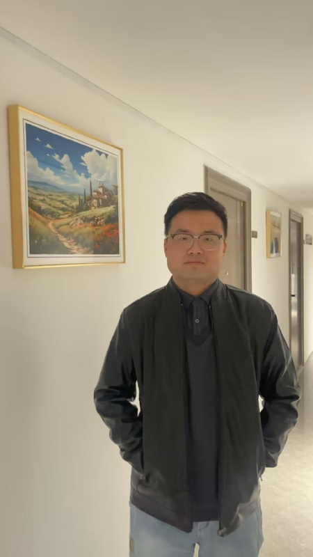 半瓶子的第一张照片--南充相亲服务中心