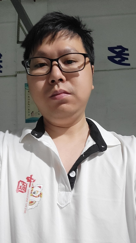 义星人的第一张照片--南充相亲服务中心