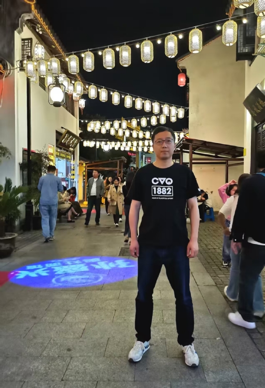 张楚岚的第一张照片--南充相亲服务中心