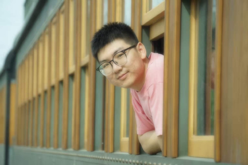 锦瑟无端五十弦的第一张照片--南充相亲服务中心