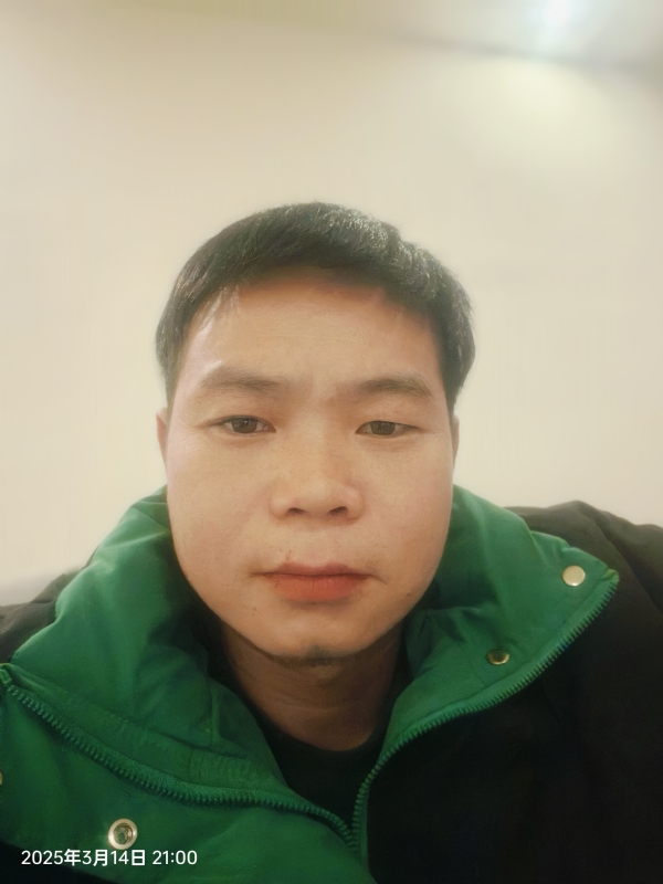 大哥本地的的第一张照片--南充相亲服务中心