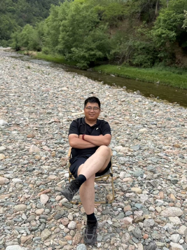 杨先生的第一张照片--南充相亲服务中心