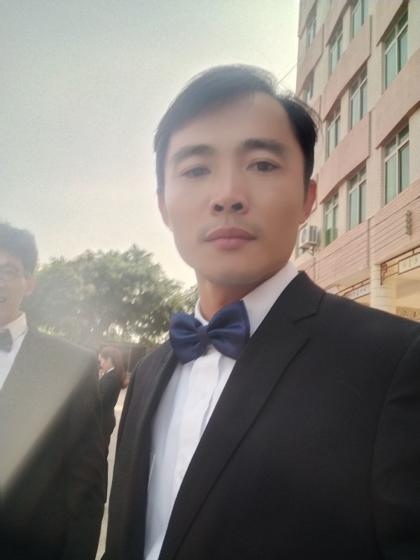 小陈的第二张照片--南充相亲服务中心